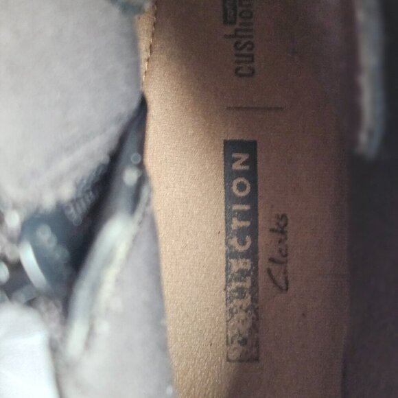 Clarks Collection | Tamitha Key Black Ankle Chukka Boots Size 7 - Picture 6 of 11